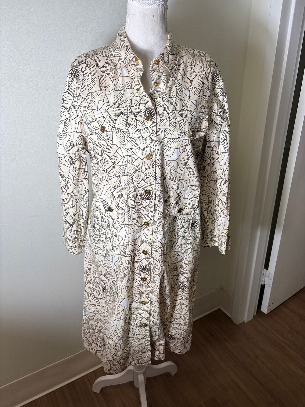Tory Burch Off White Lotus Long Sleeve Snap Up Midi Dress Sz 12